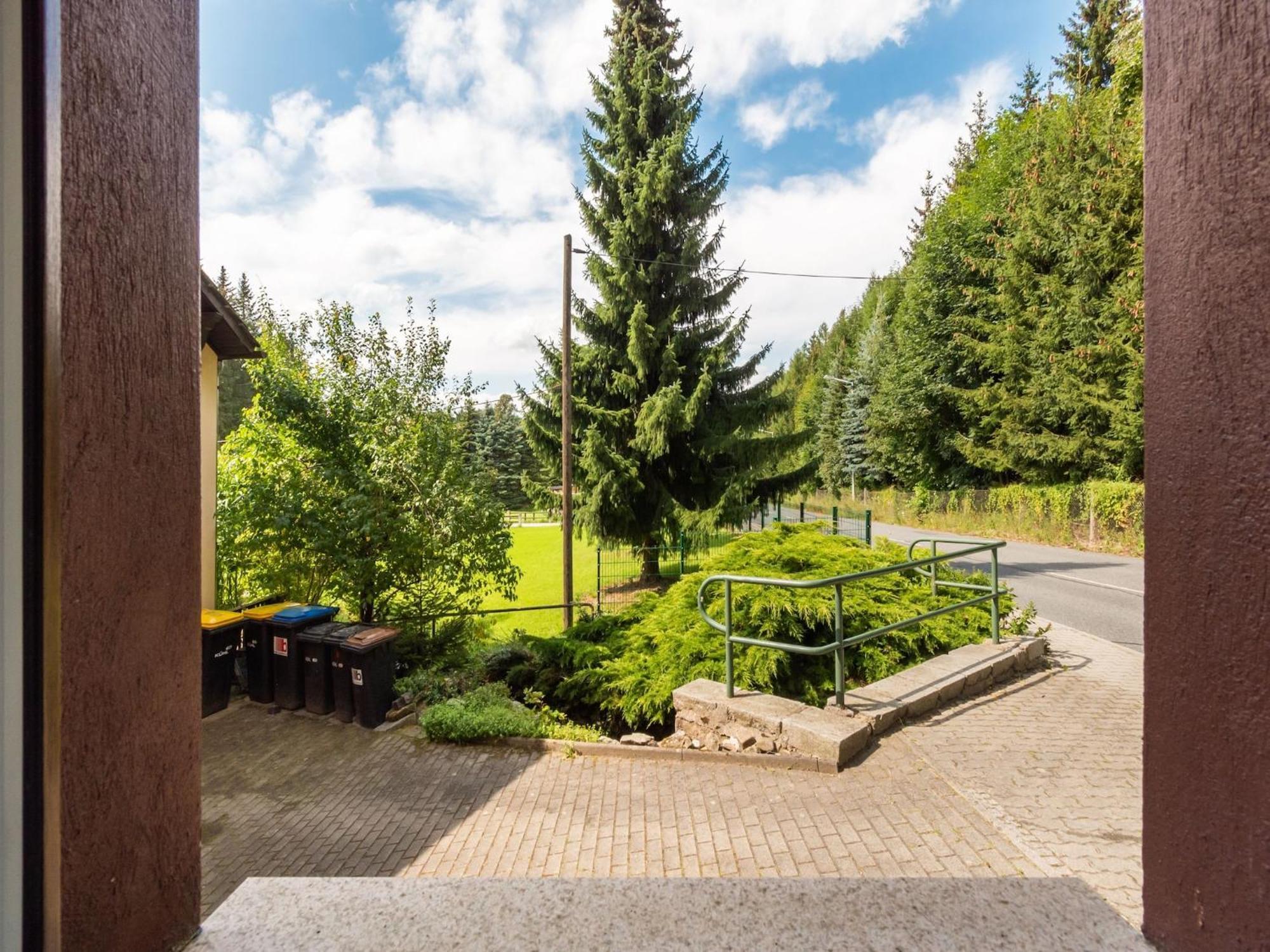 Modern Apartment In Sebnitz With A Terrace In Sebnitz Exterior foto
